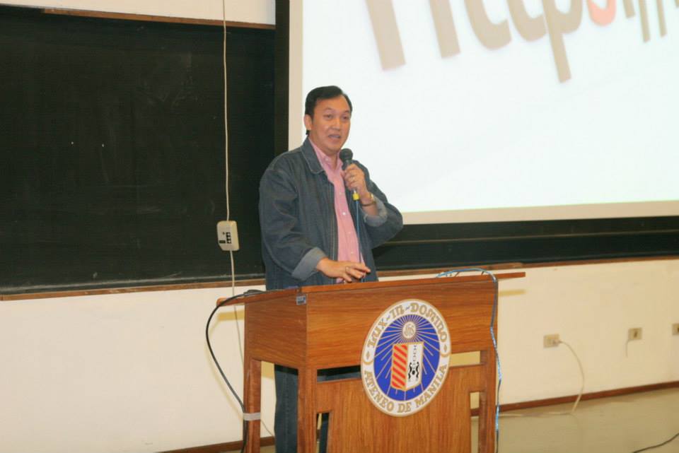 Sonnie Santos giving a lecture at Ateneo De Manila University Graduate School