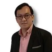 Headshot photo of Chief Organization and People Strategist Sonnie Santos.